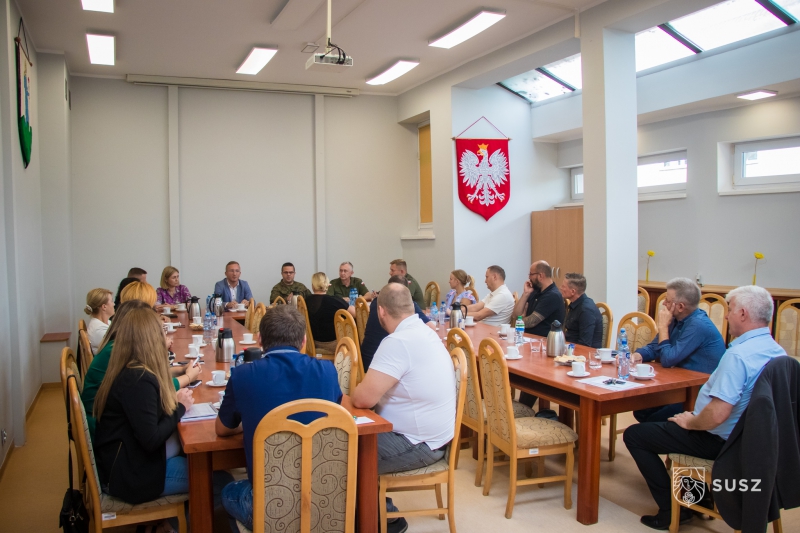 Spotkanie Rady Miejskiej w Suszu z przedstawicielami Wojska Polskiego